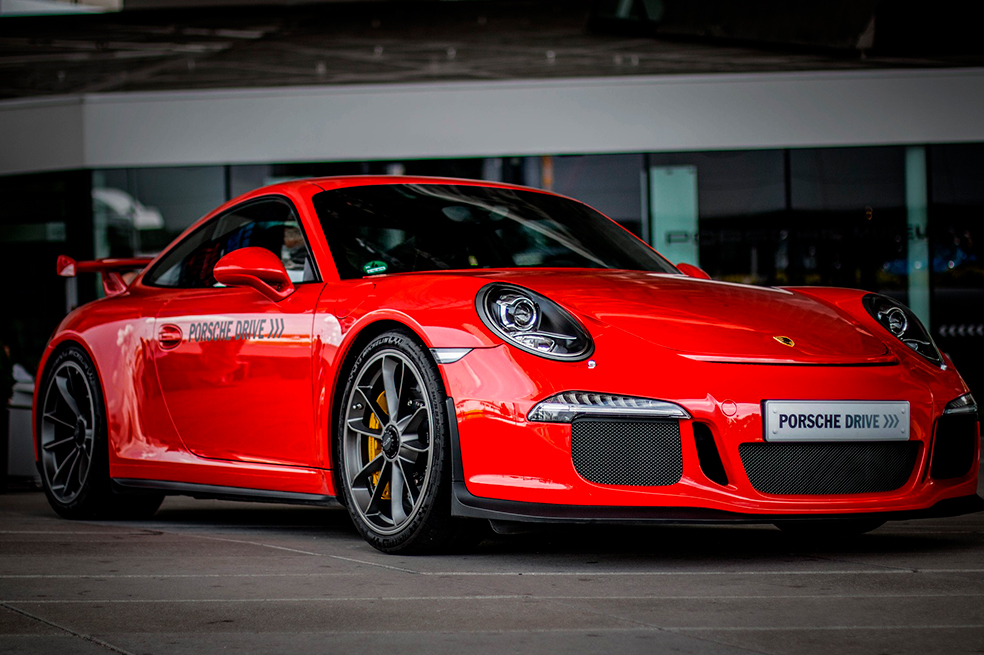 Porsche 911