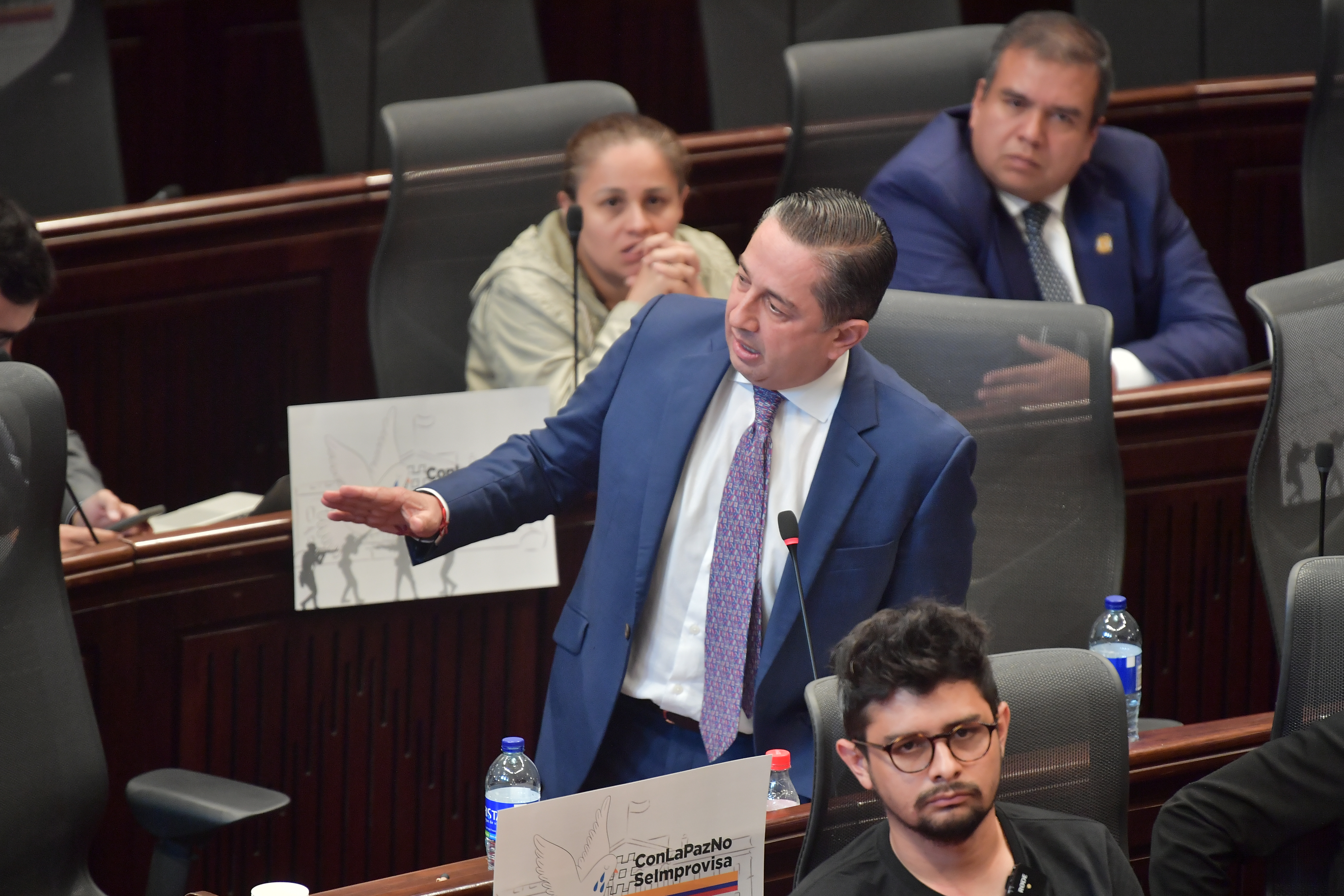Alto Comisionado de Paz, durante el debate de control político en la Cámara de Representantes.