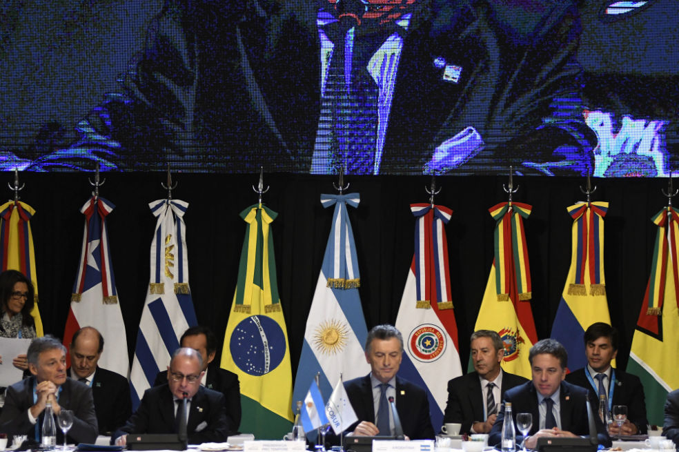 Mercosur insta a Venezuela a dialogar con la oposición o salir del bloque
