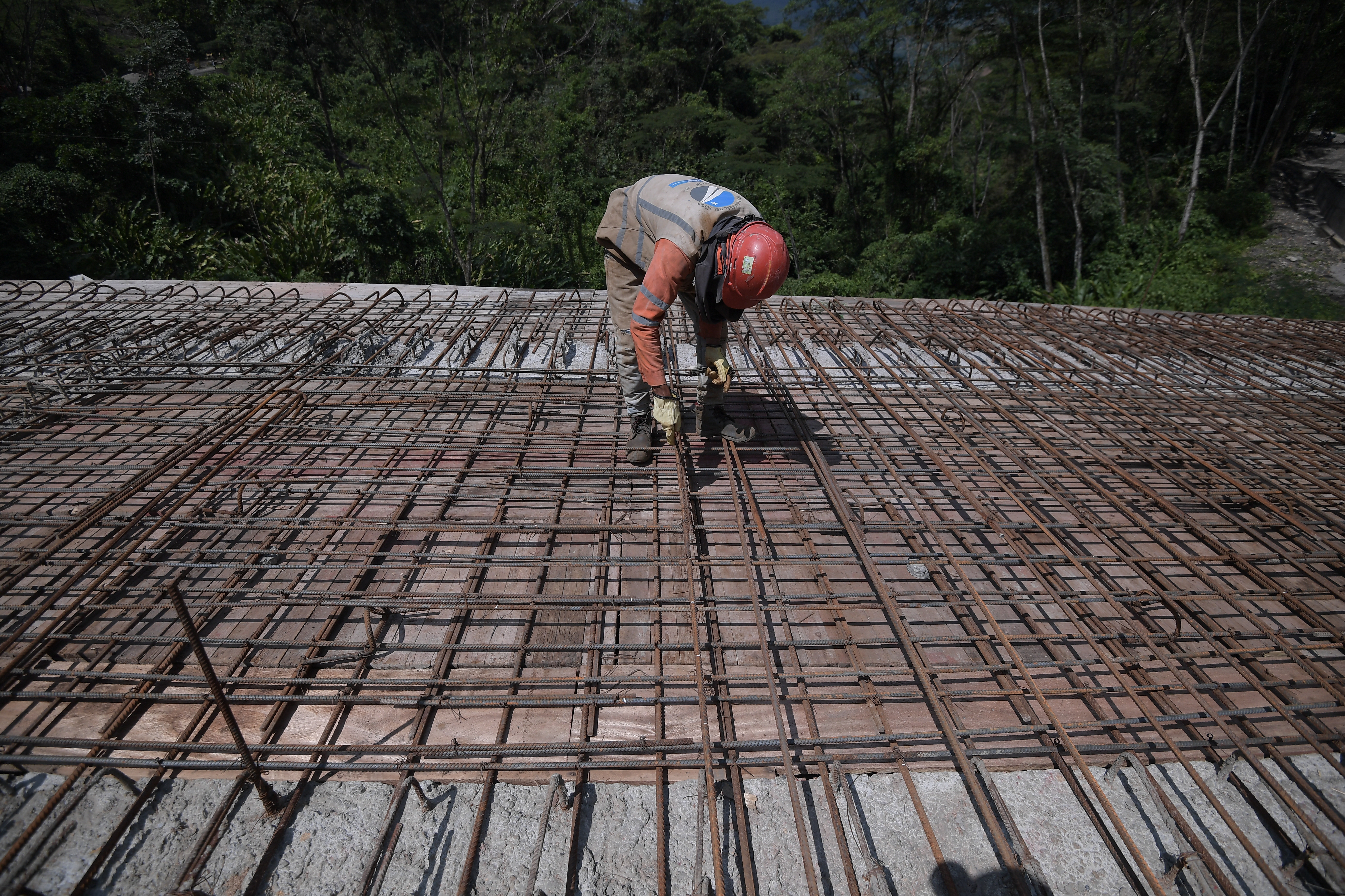 ¿Cuáles son las medidas que propone la CCI para reactivar la infraestructura?