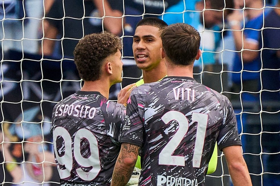 Pese a tapar un penalti, Devis Vásquez no pudo evitar derrota de Empoli en Serie A