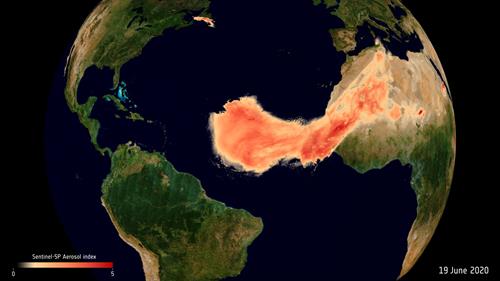 Según el Laboratorio Oceanográfico y Meteorológico Atlántico de la NOAA, la nube de polvo era alrededor del 60-70 por ciento más polvoriento que un brote promedio