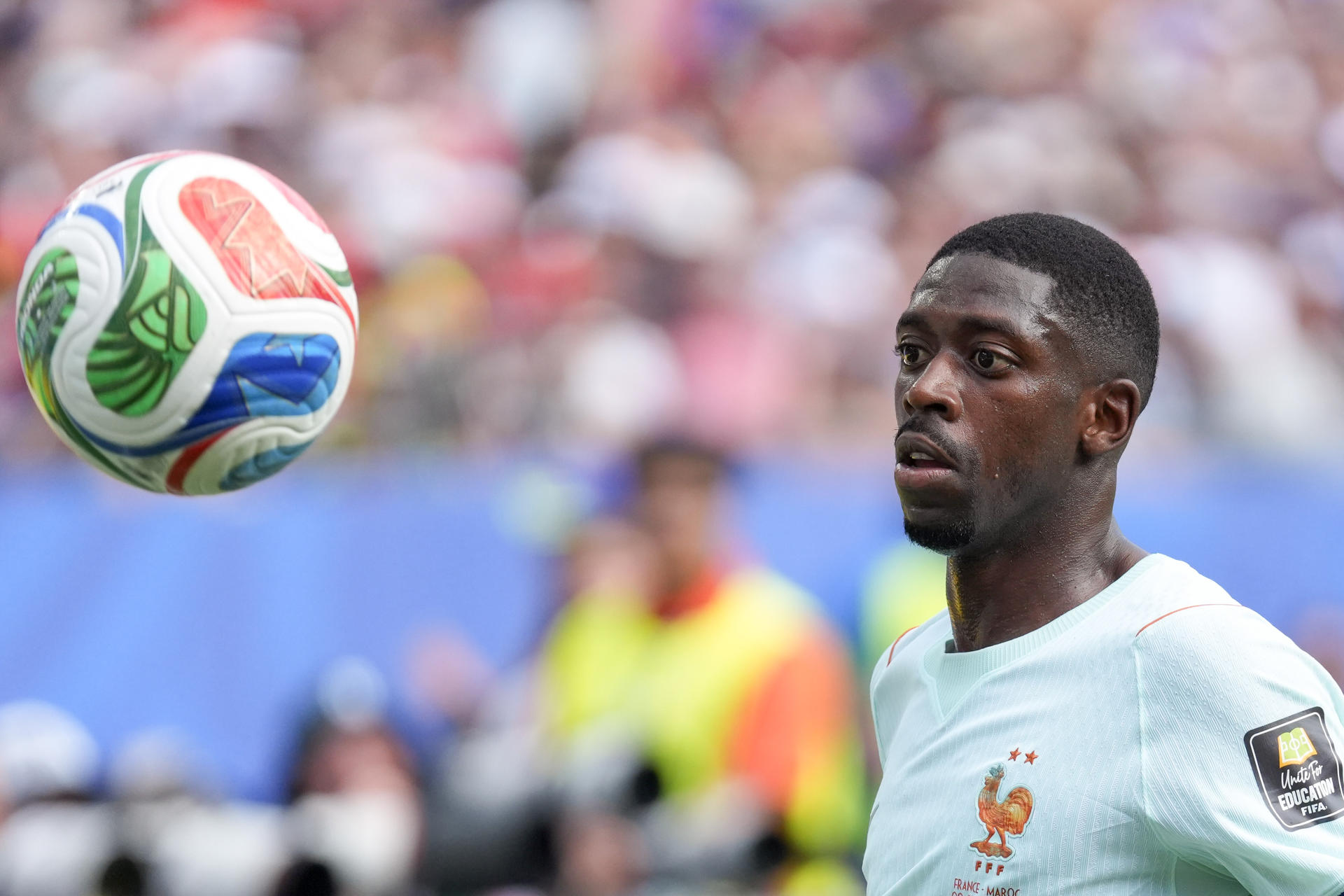 FOTODELDÍA GR4117. FOXBOROUGH (ESTADOS UNIDOS), 09/07/2026.- Ousmane Dembélé de Francia controla el balón este jueves, en un partido de cuartos de final del Mundial de la FIFA 2026 entre Francia y Marruecos en el estadio Gillette en Foxborough (Estados Unidos). EFE/ Ángel Colmenares
