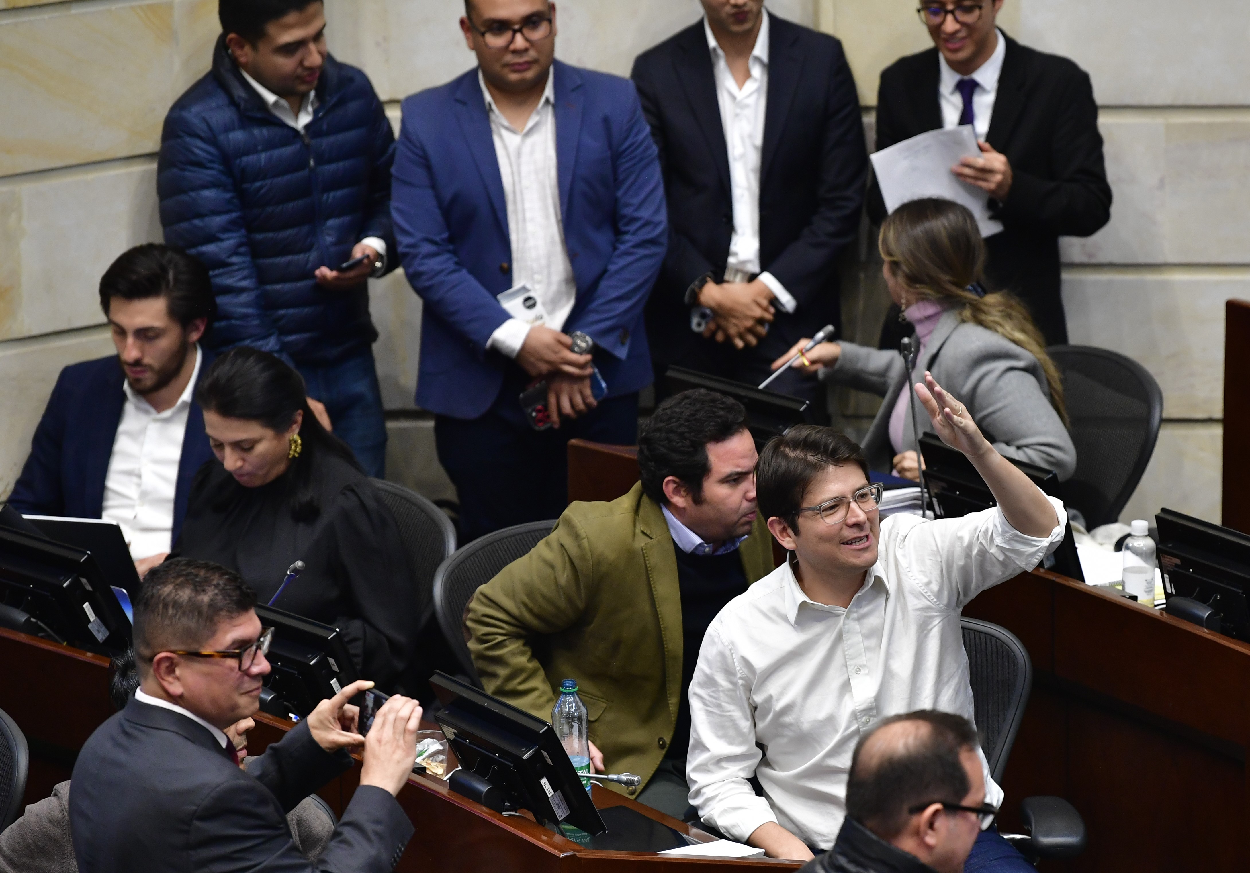 Senado también negó objeciones de Petro al día sin IVA, Corte tendrá última palabra
