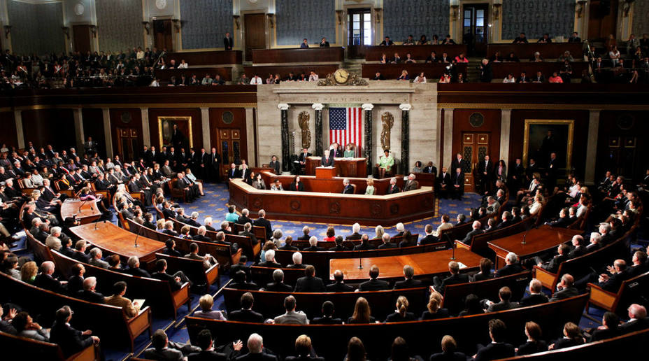 Senado de EE.UU. aprueba la gran reforma fiscal de Donald Trump