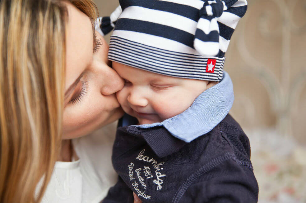 ¿Por qué la licencia de maternidad debería durar al menos seis meses?