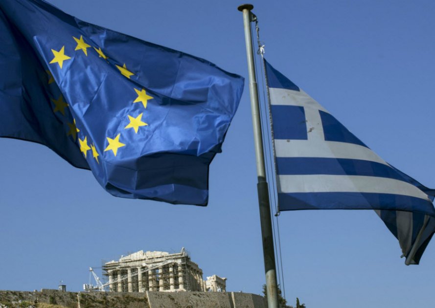 «Grecia está en el euro, nadie la ha expulsado de la eurozona»: ministro español