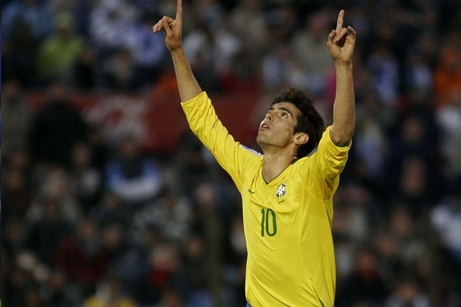 Sao Paulo exigió a la CBF que pague el salario de Kaká por la convocatoria