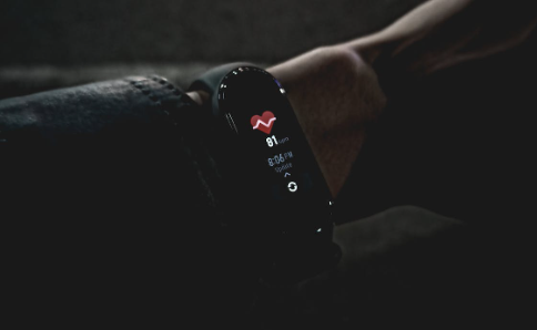 Xiaomi Band 7 vs. Huawei Band 7, ¿cuáles son sus diferencias?