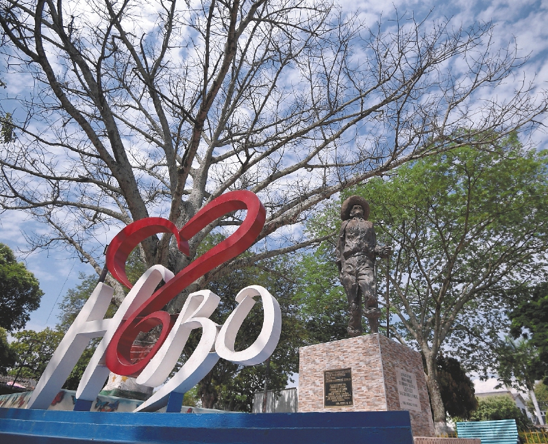 Parque principal en Hobo, Huila.