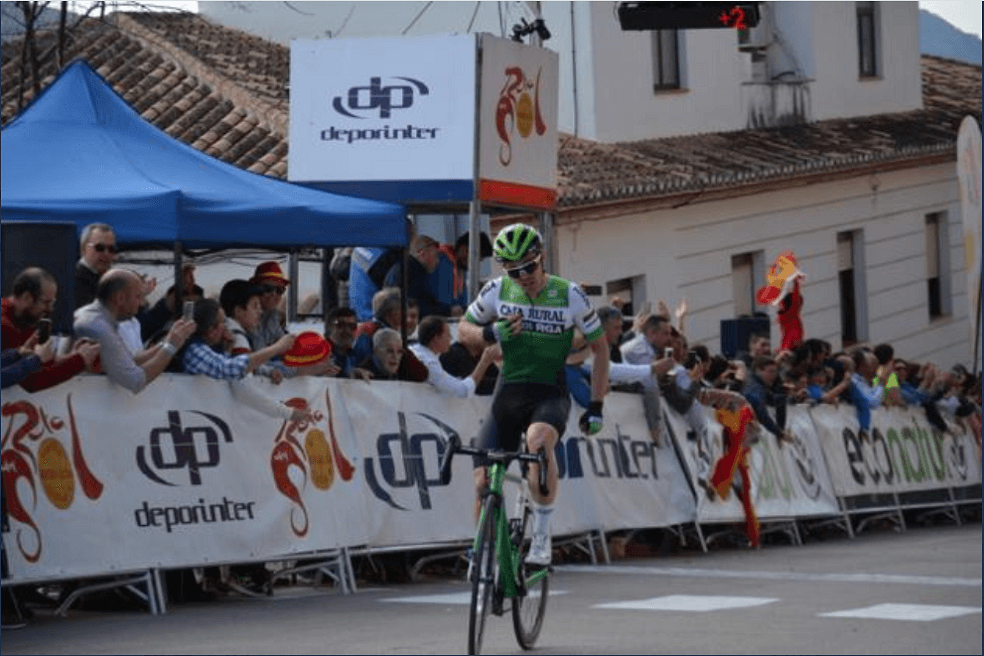Gonzalo Serrano ganó la segunda etapa de la Vuelta a Andalucía