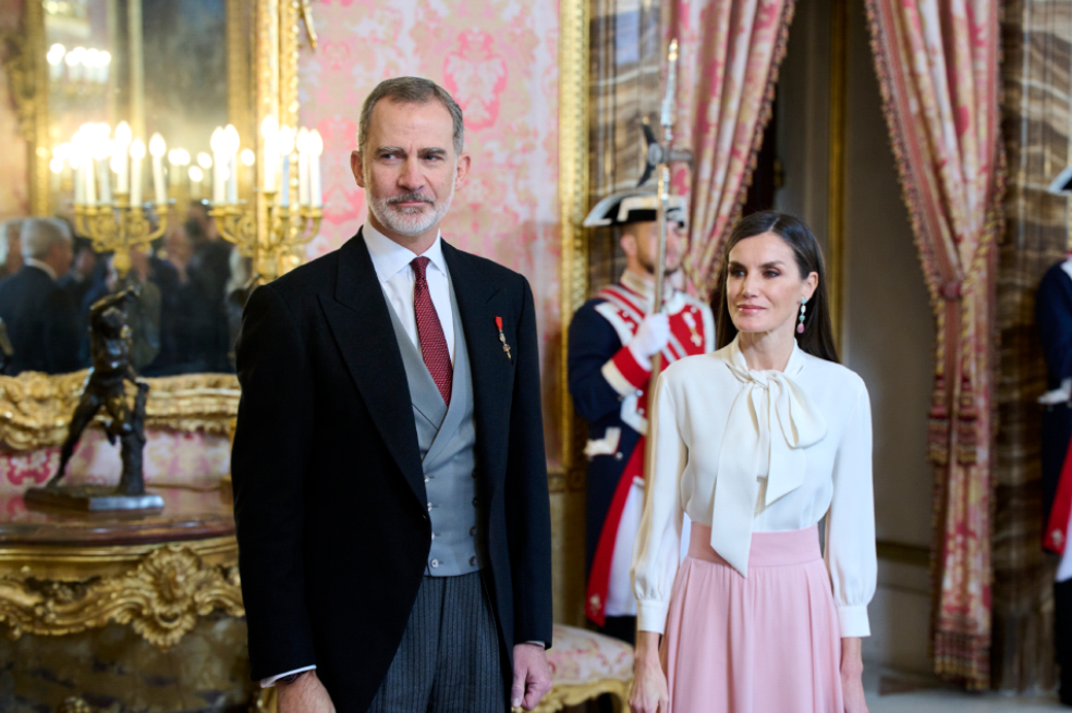 VideoI El incómodo momento que vivió la Reina Letizia con el embajador de Irán