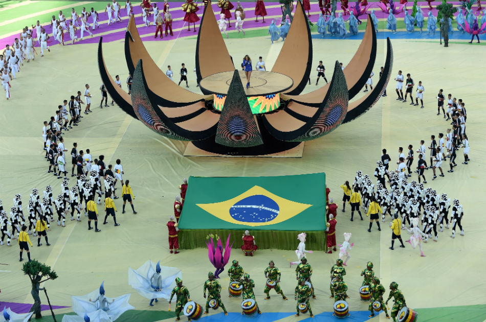 Con música, colores y baile se inauguró el Mundial de Brasil