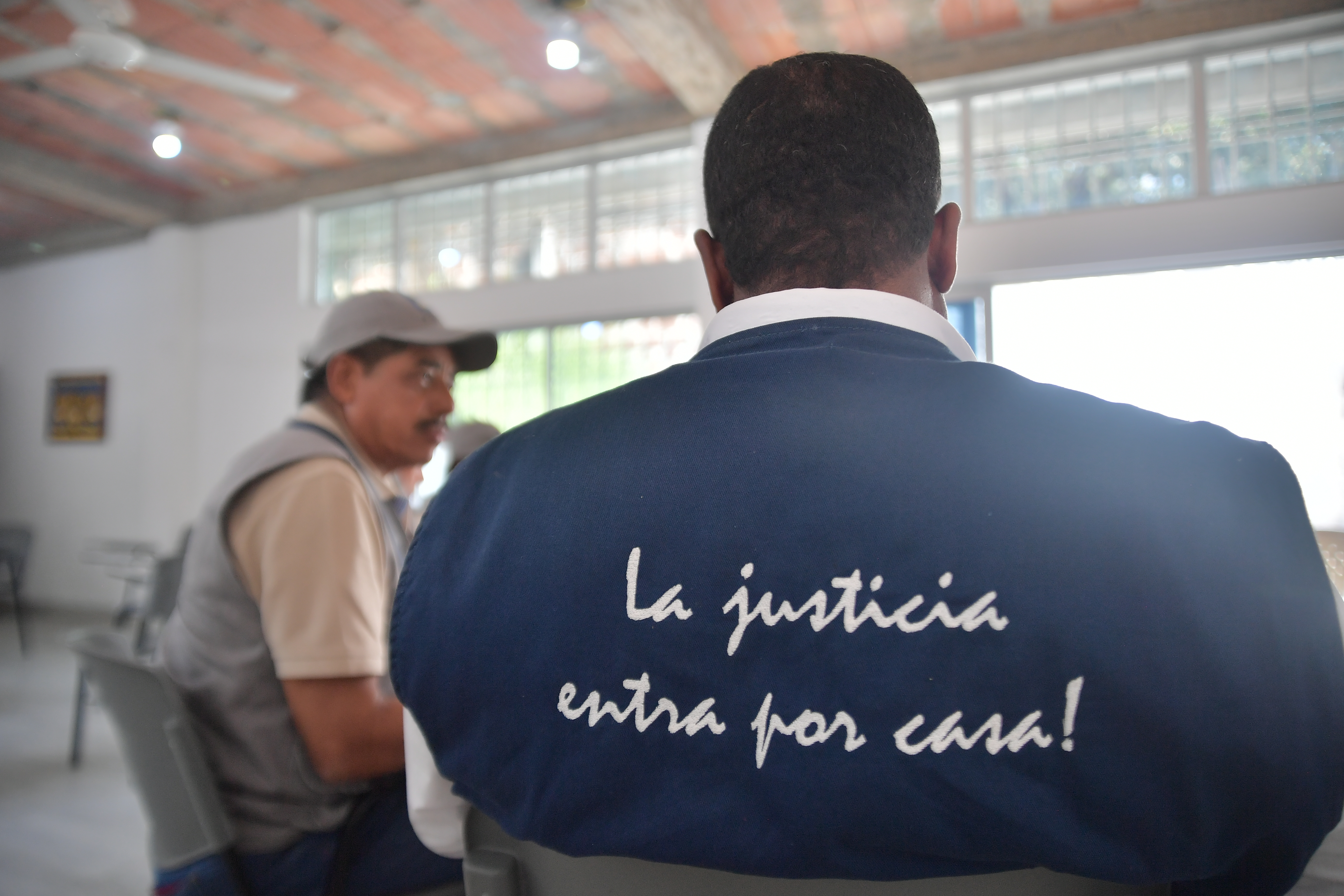 Resolver conflictos sin jueces, la apuesta para descongestionar la justicia