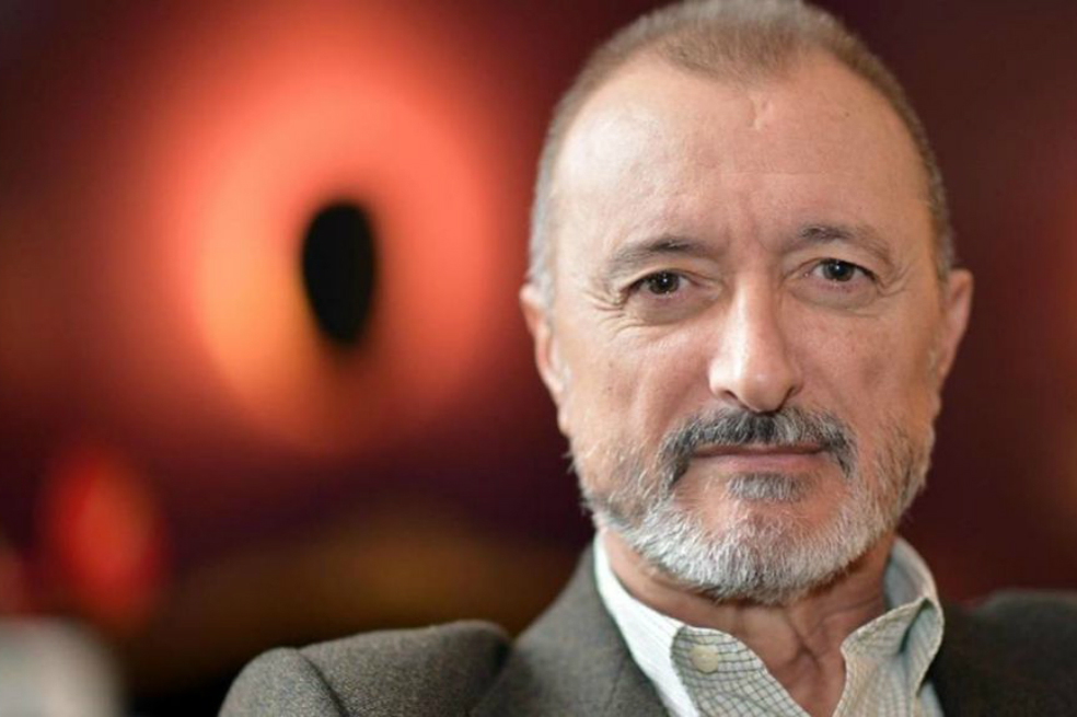 Pérez-Reverte: «En mis novelas intento recuperar la naturalidad del horror»