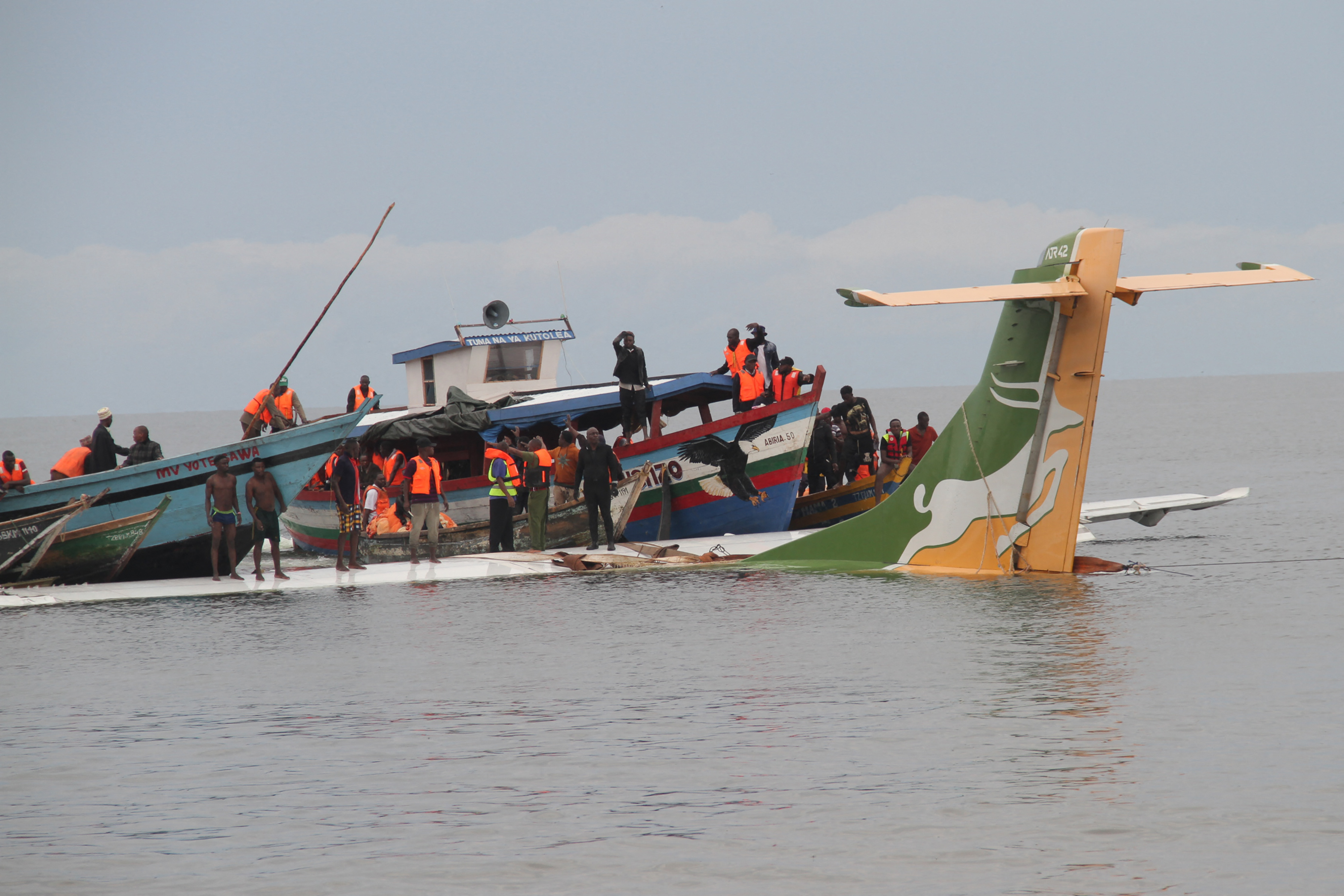 Al menos 19 muertos por accidente aéreo en Tanzania