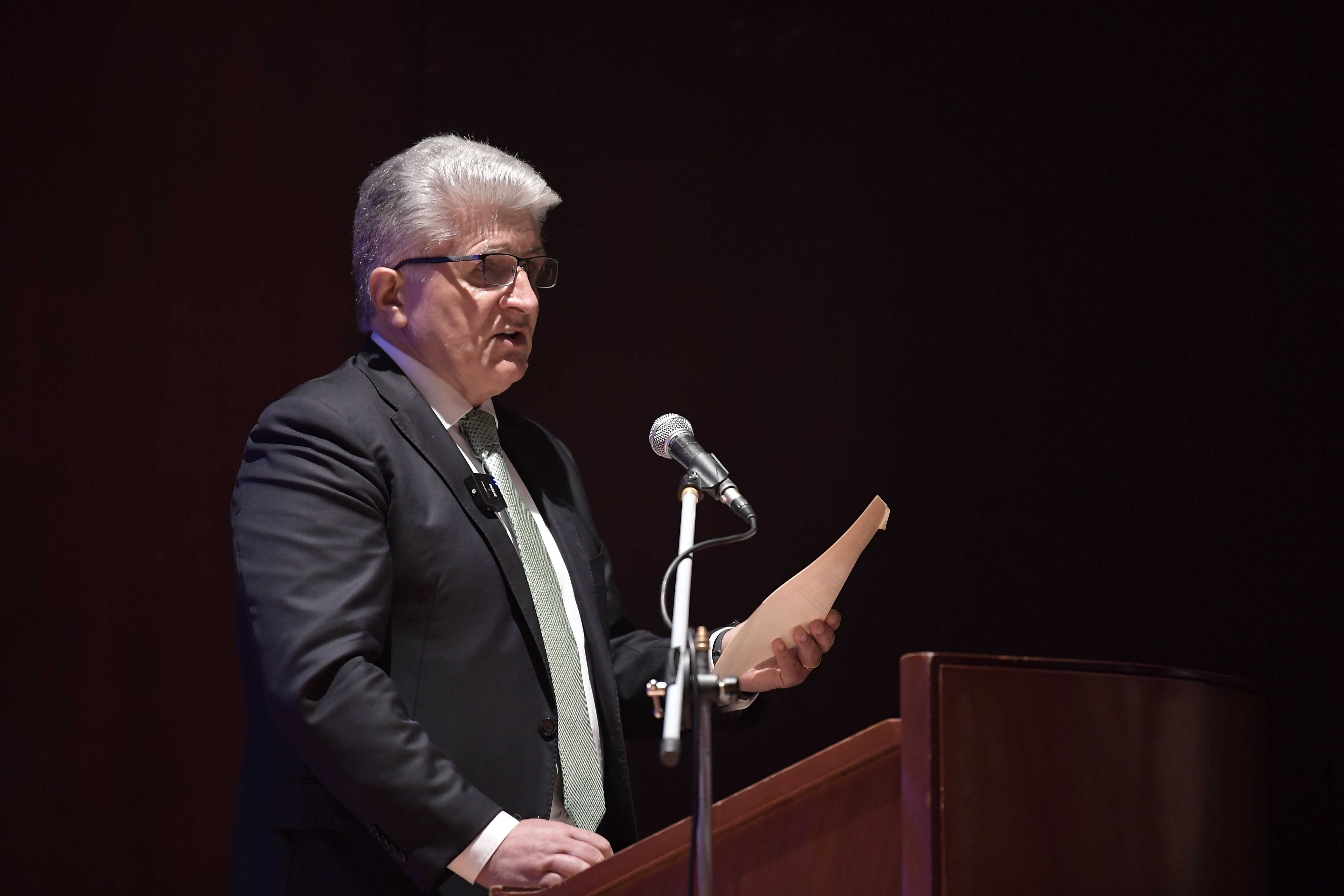 Jefe de la mision de verificación de la ONU en Colombia, en el evento que conmemora los nueve años del Acuerdo de Paz, realizado en el Auditorio Teresa Cuervo Borda del Museo Nacional de Colombia, en Bogotá.