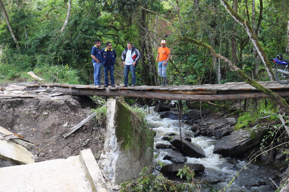 Novia muere ahogada en una quebrada de Norte de Santander y su bebé desaparece