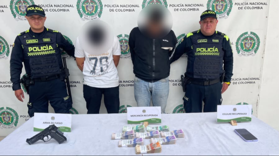 Fleteo en Unicentro terminó con dos capturados: habían robado $40 millones a dos mujeres