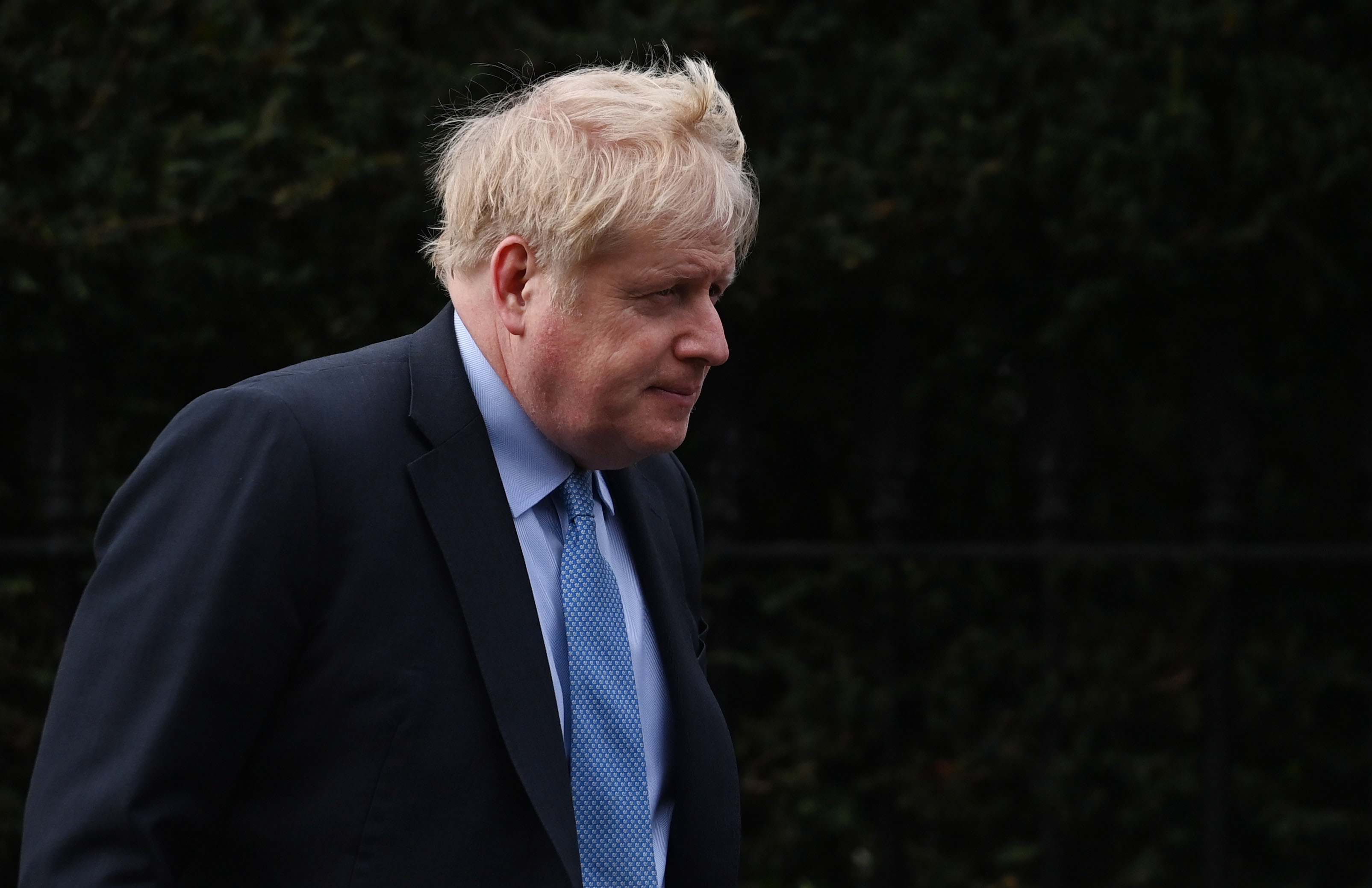 Boris Johnson confesó que pensó en “invadir” Países Bajos durante la pandemia
