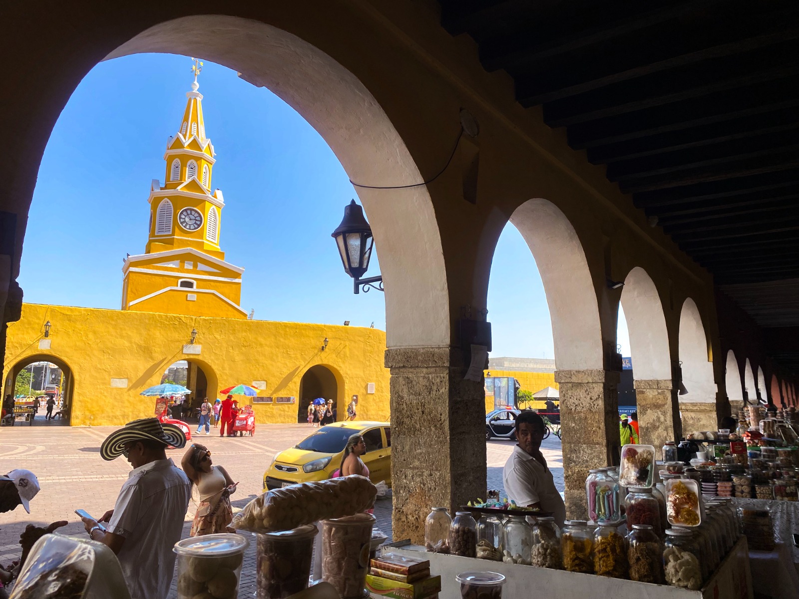 Taxista intentó cobrar $100 mil a turistas extranjeros en Cartagena