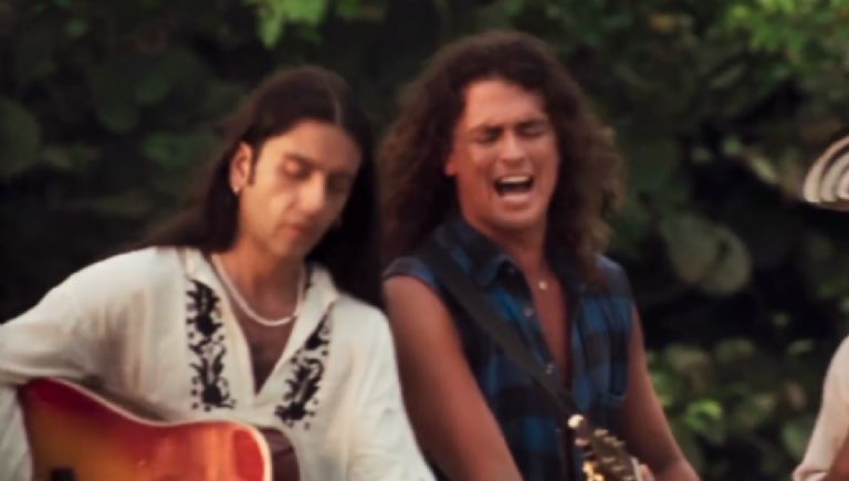 Carlos Vives, devastado por muerte de cercano amigo y colega: “Me siento huérfano”