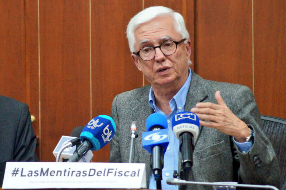 «El Fiscal le ha mentido al país»: Robledo