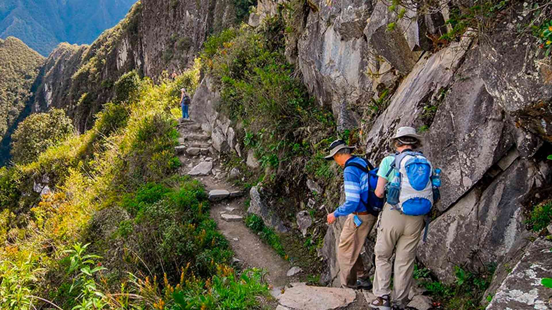 Las 12 rutas más hermosas del mundo para senderistas, según un ranking