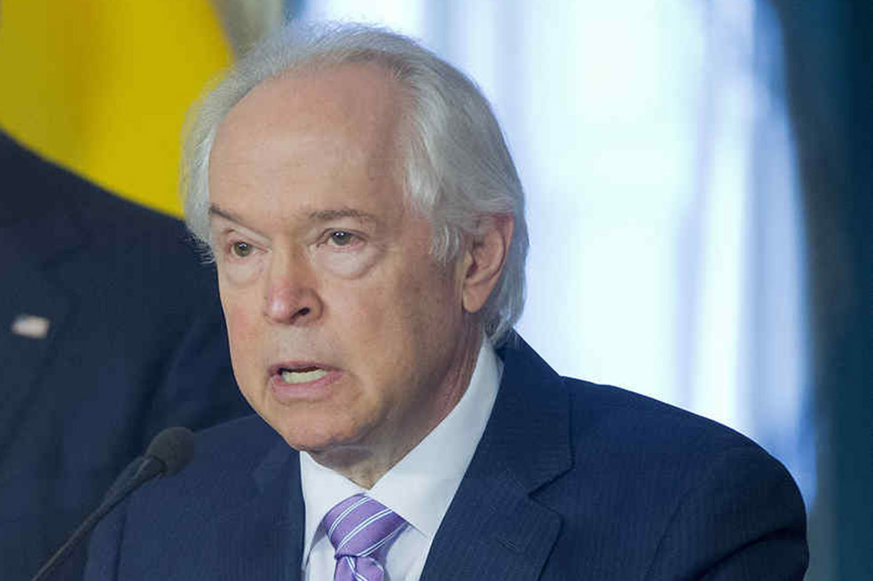 Delegado de EE.UU. para el proceso de paz, como afectado del derrame de petróleo