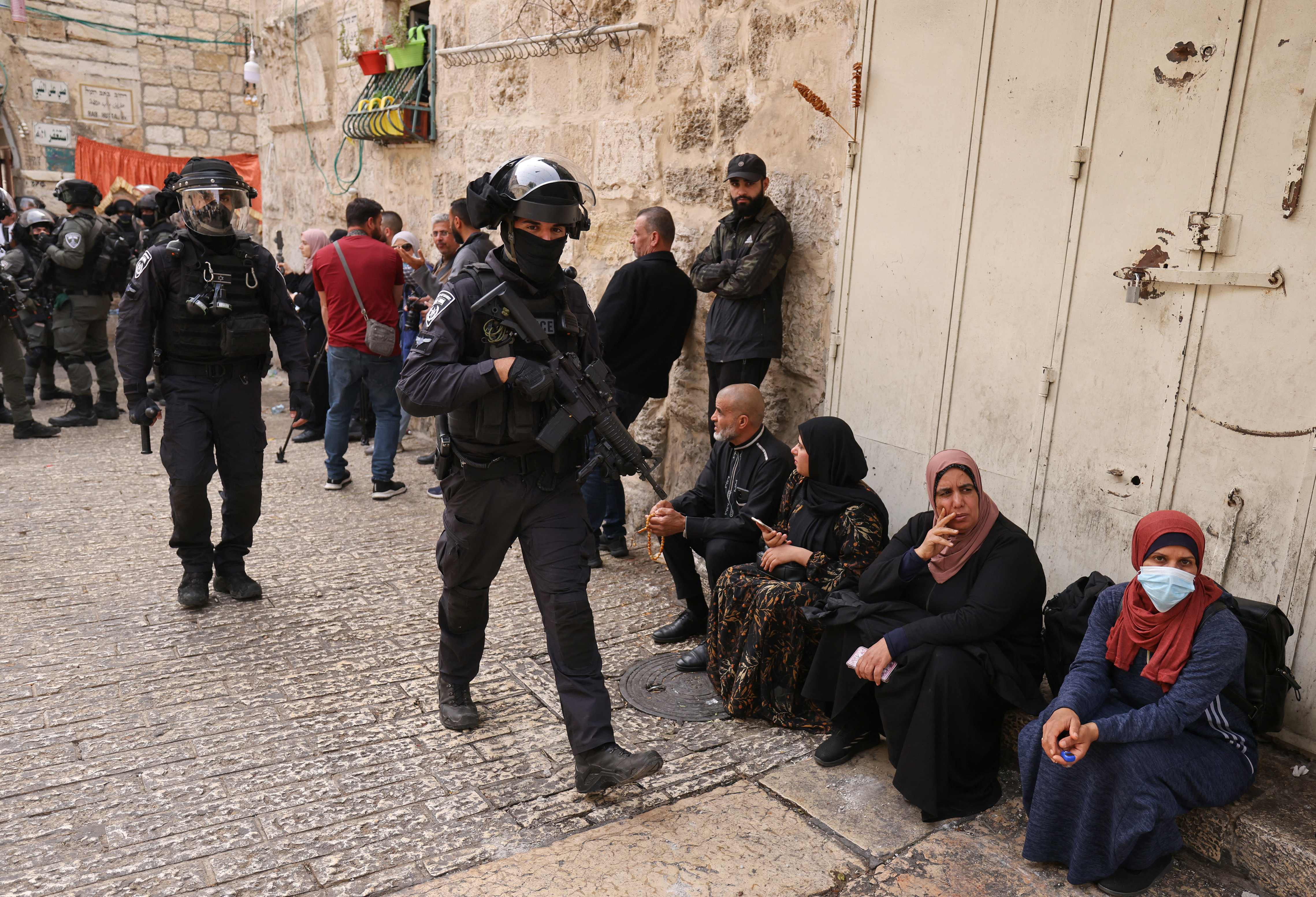 Siguen las tensiones en Jerusalén entre palestinos e israelíes, ¿qué está pasando?