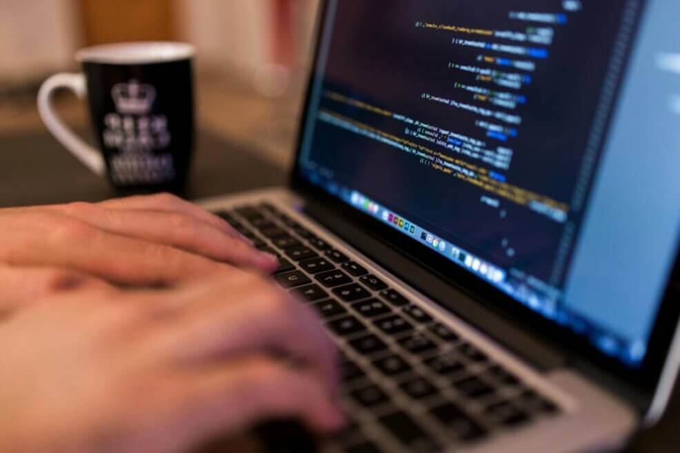 El software que te graba sin permiso cuando ves porno