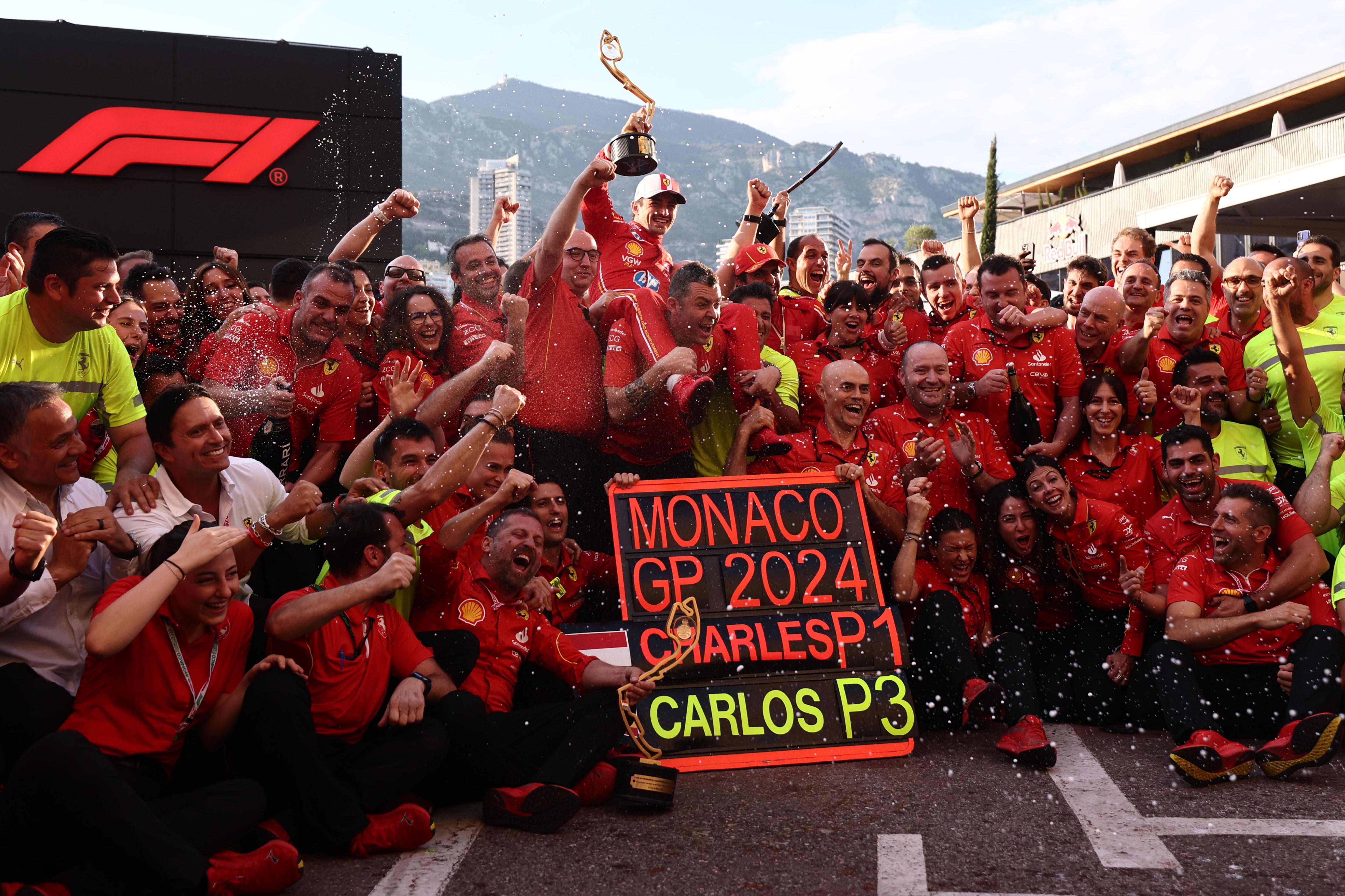 Leclerc hizo respetar su casa y se llevó el emblemático Gran Premio de Mónaco