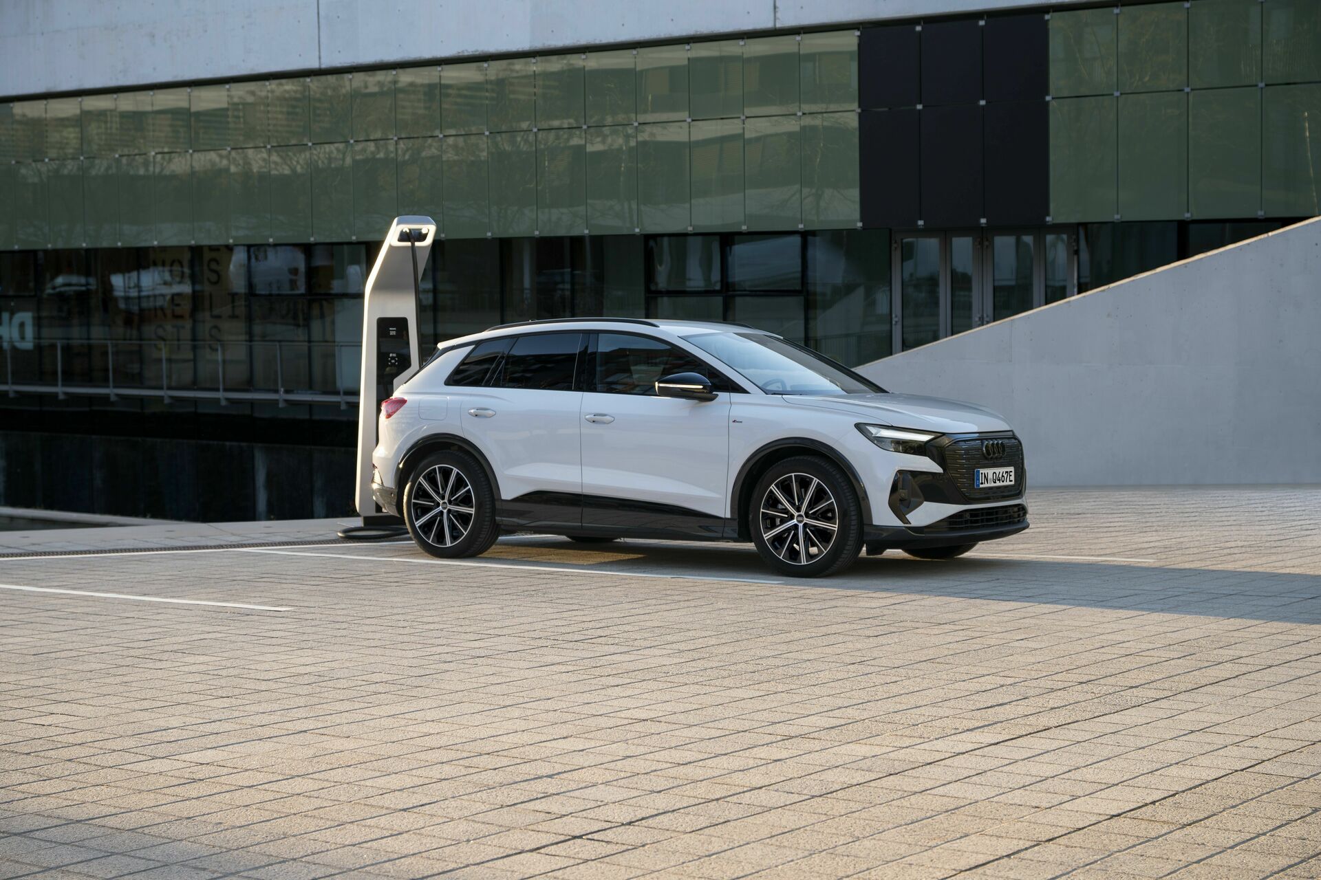 Audi presenta el Q4 40 e-tron, una nueva versión con hasta 412 km de autonomía