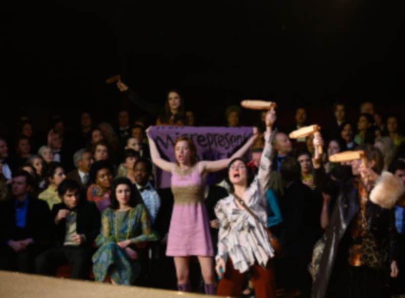 Philippa Lowthorpe: la mirada crítica de “Miss Revolución”