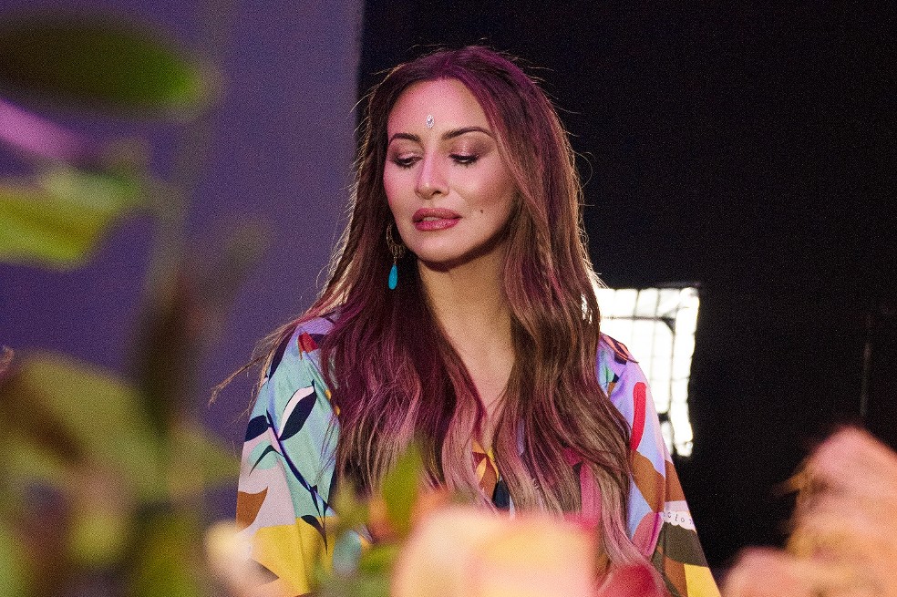 Myriam Hernández renueva su romanticismo con “Te quiero, ti amo”