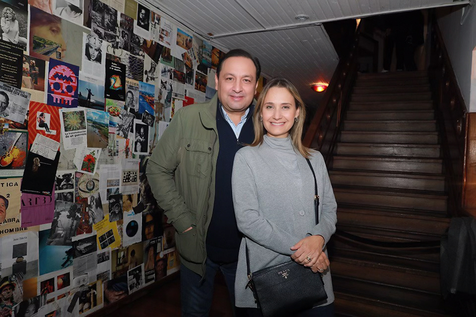 Jorge Alfredo Vargas e Inés María Zabaraín apoyan los Amores Prestados de su hija