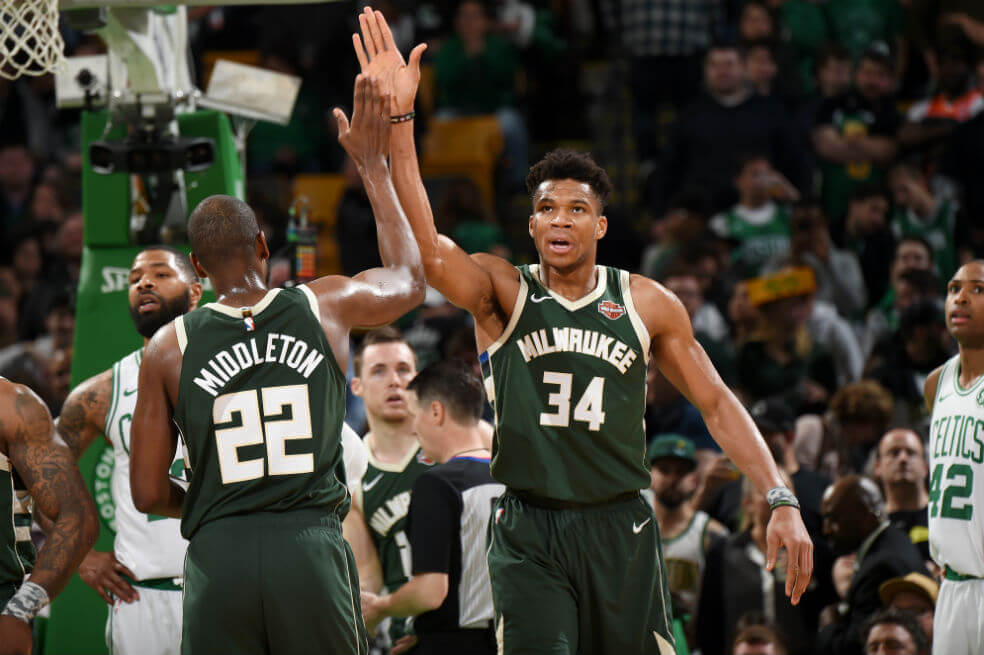 Los Bucks derrotaron a los Celtics y quedaron cerca de la final del Este
