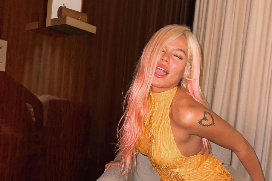 Karol G recibió críticas por sus cejas en la portada de Vogue: “Nada que ver”