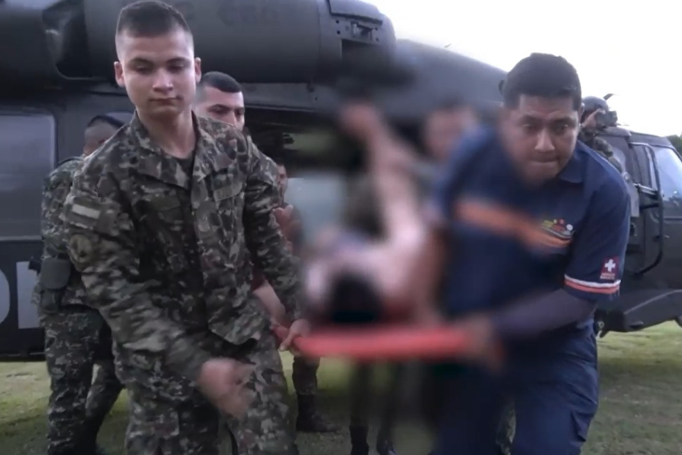 Prenden fuego a dos soldados durante operación contra el narcotráfico en Putumayo