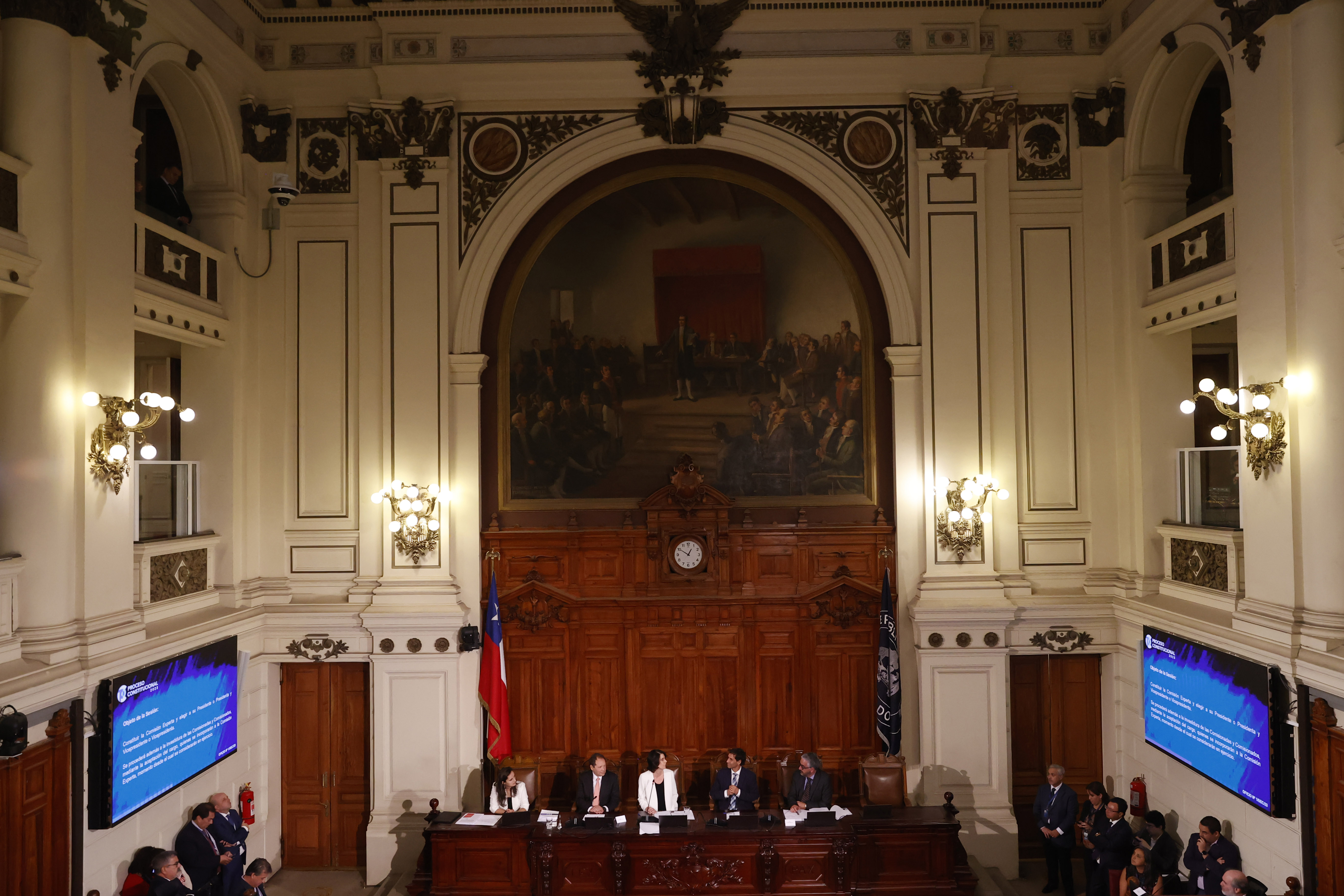 Proceso constituyente en Chile arranca con la formación de comités de expertos