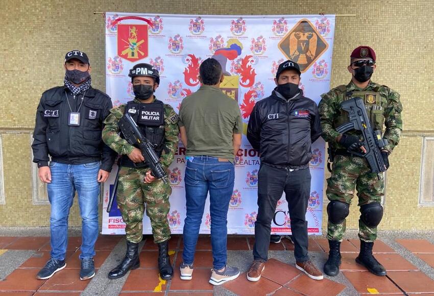 Capturan cabecilla de disidencias de las Farc en hotel de Bogotá