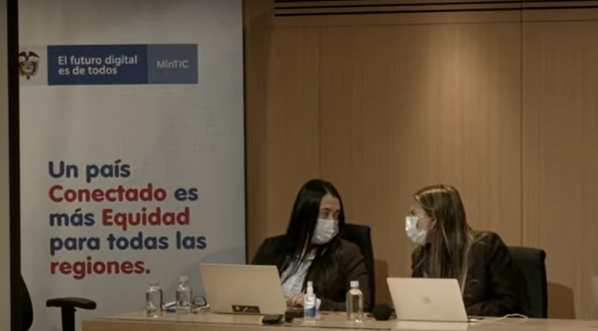 Renuncian funcionarias que participaron en la adjudicación a Centros Poblados