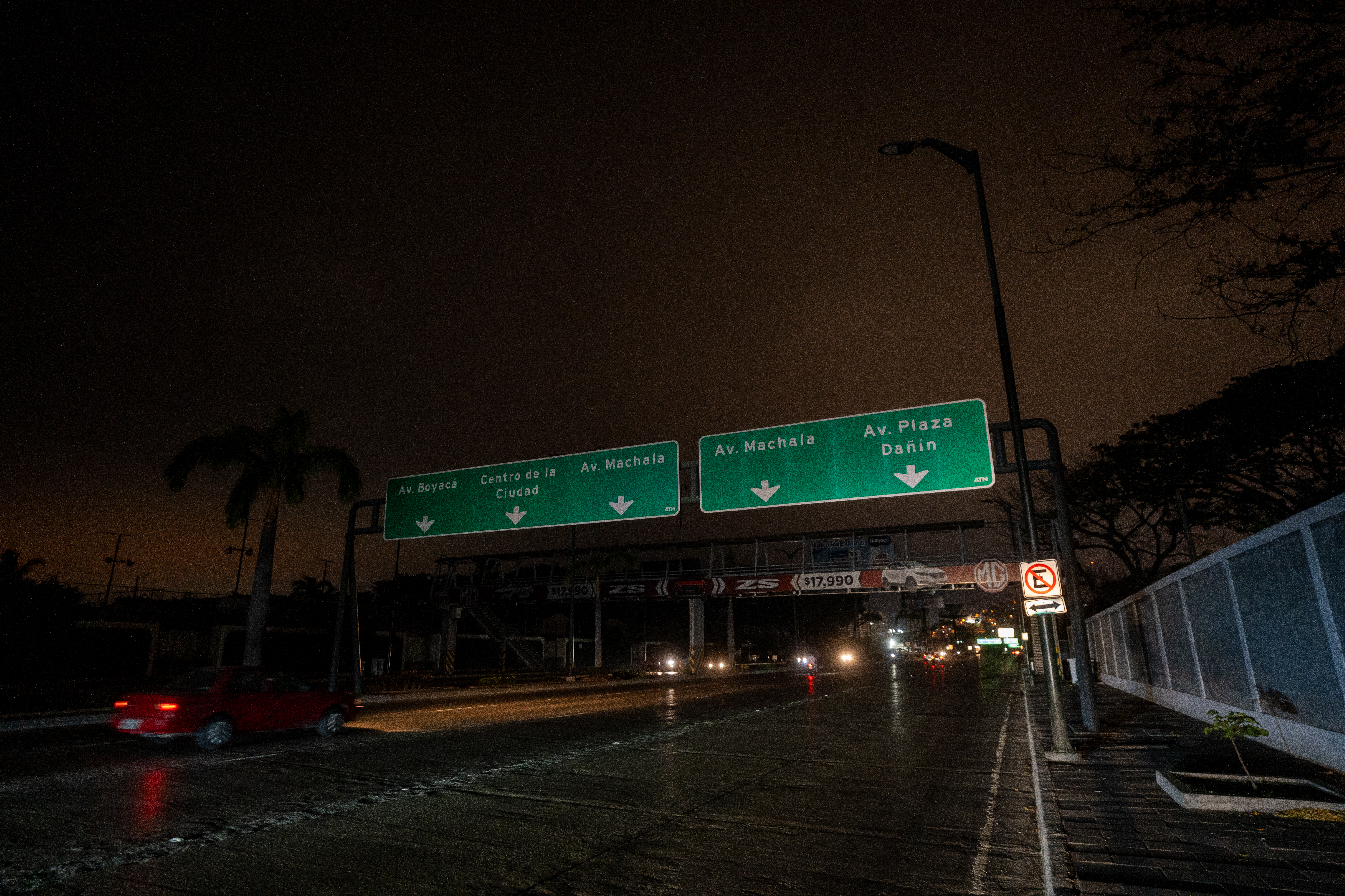 La crisis energética de Ecuador,  otra alerta para el sector colombiano 