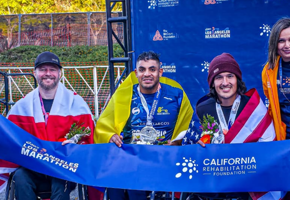 Francisco Sanclemente fue segundo en la Maratón de Los Ángeles tras una gran remontada