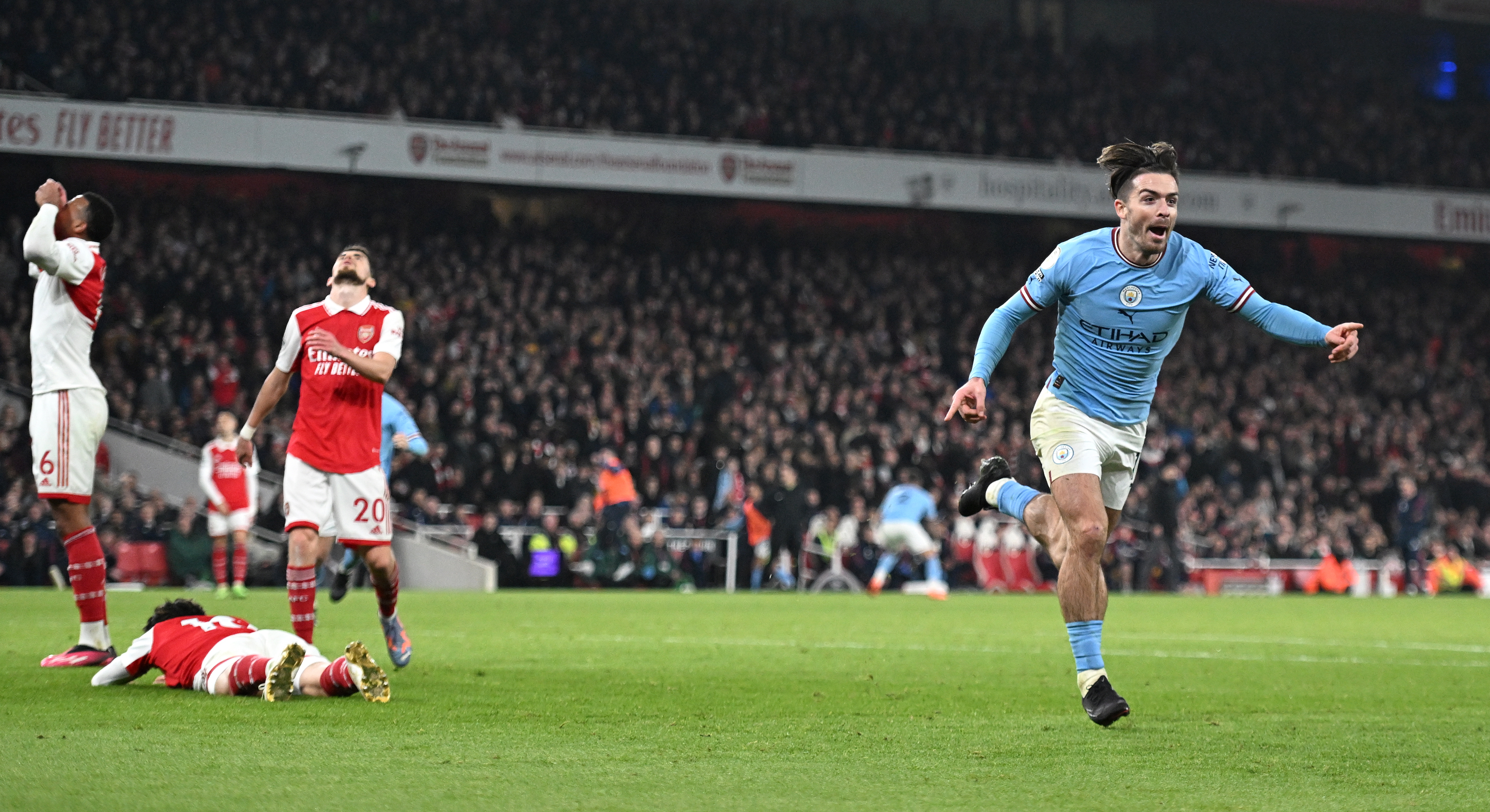 Premier League: Arsenal se enfrenta a la presión de Manchester City