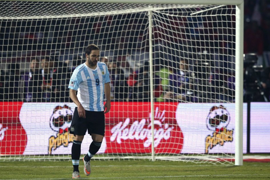 Higuaín, protagonista de las críticas en redes sociales