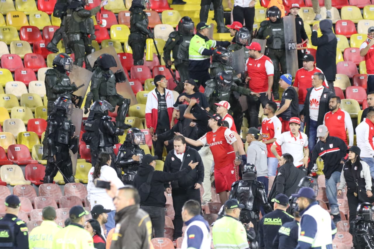 Otra vez violencia en el fútbol 