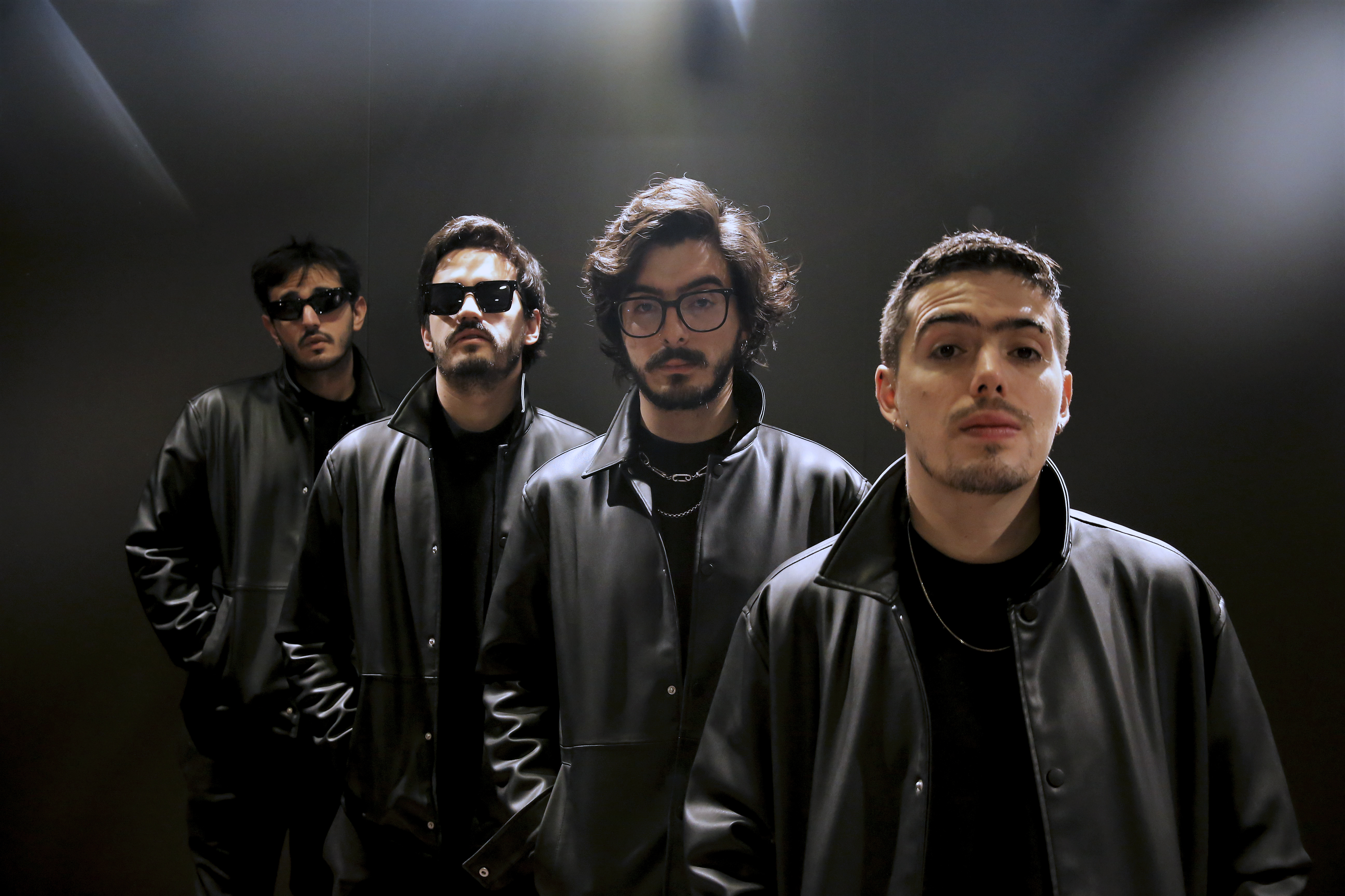 Morat es llamado a declarar por caso de competencia desleal contra su disquera Universal