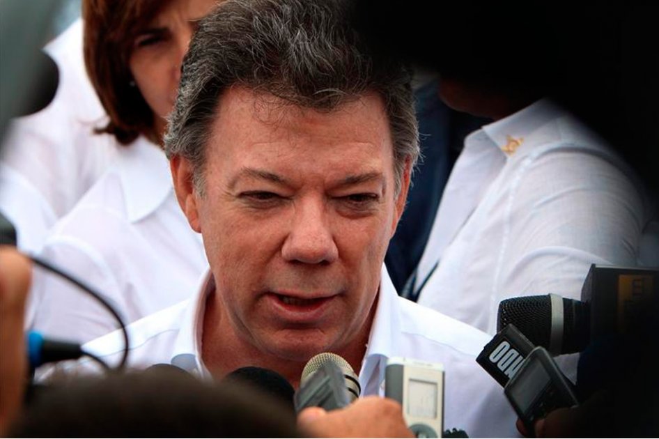 Cargo fijo en servicio de energía es política regresiva, advierte Santos