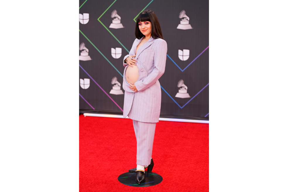 Estos fueron los 'looks' de algunos artistas en la alfombra roja de los Latín Grammy